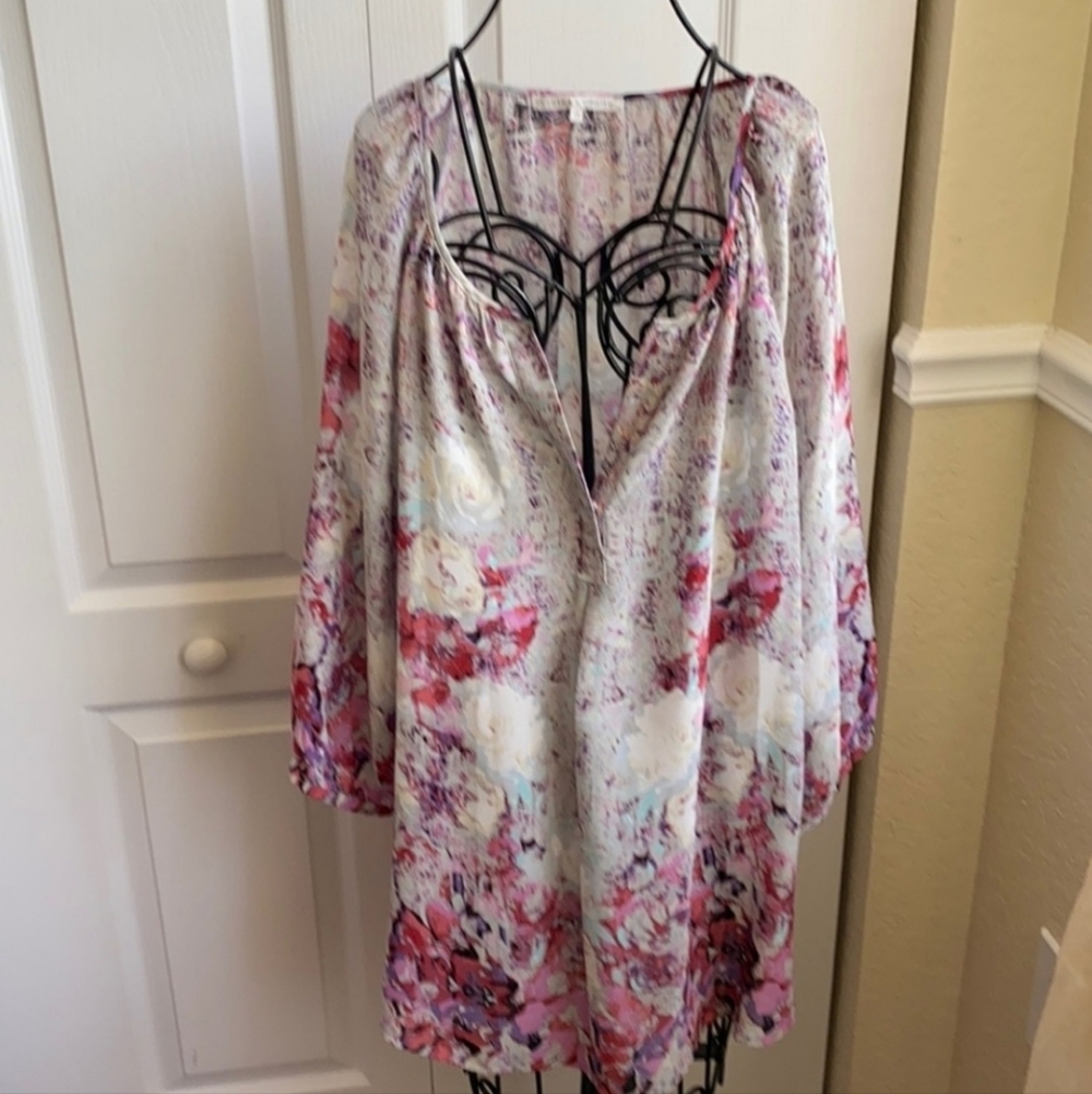 Violet & Claire top size 1X